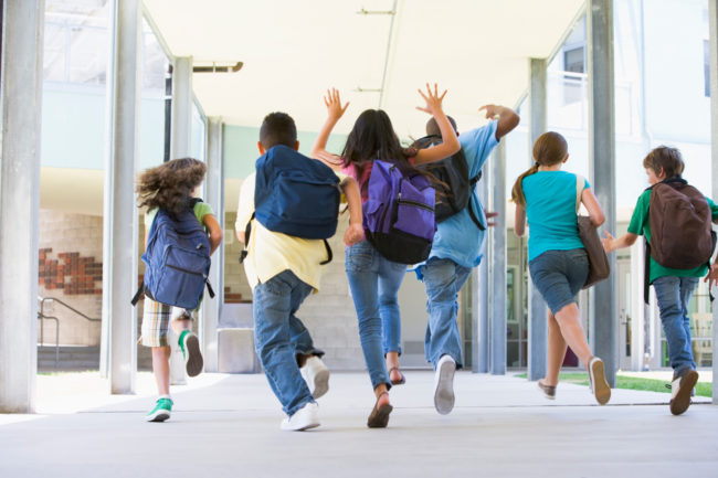 Enfants à l’école Enfants à l'école