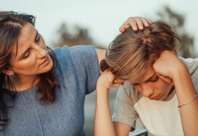 Je paye une pension alimentaire : dois-je participer en plus à certains frais ?